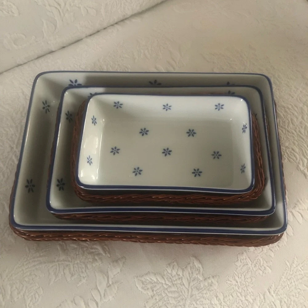 3 Nested White Ceramic Baking Dishes with Blue Trim and Star Motif
